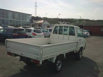 2005 Toyota Lite Ace Pictures