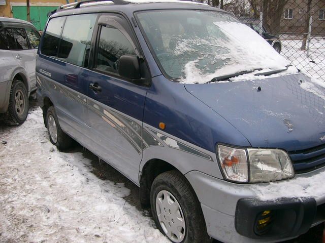 1996 Toyota Lite Ace Noah