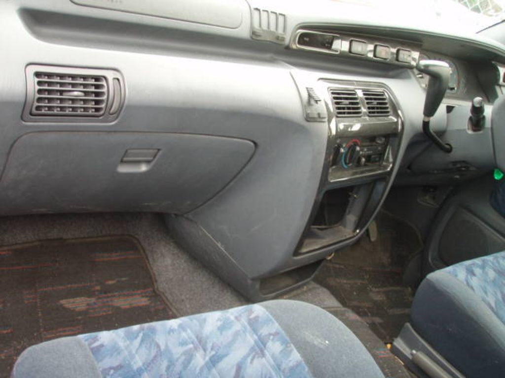 1996 Toyota Lite Ace Noah