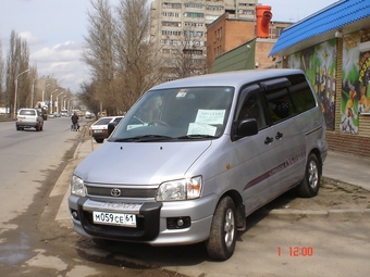 Toyota Lite Ace Noah