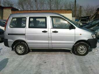 Toyota Lite Ace Noah