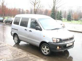 1997 Toyota Lite Ace Noah