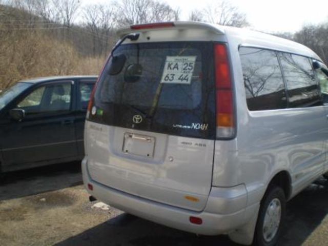 1997 Toyota Lite Ace Noah