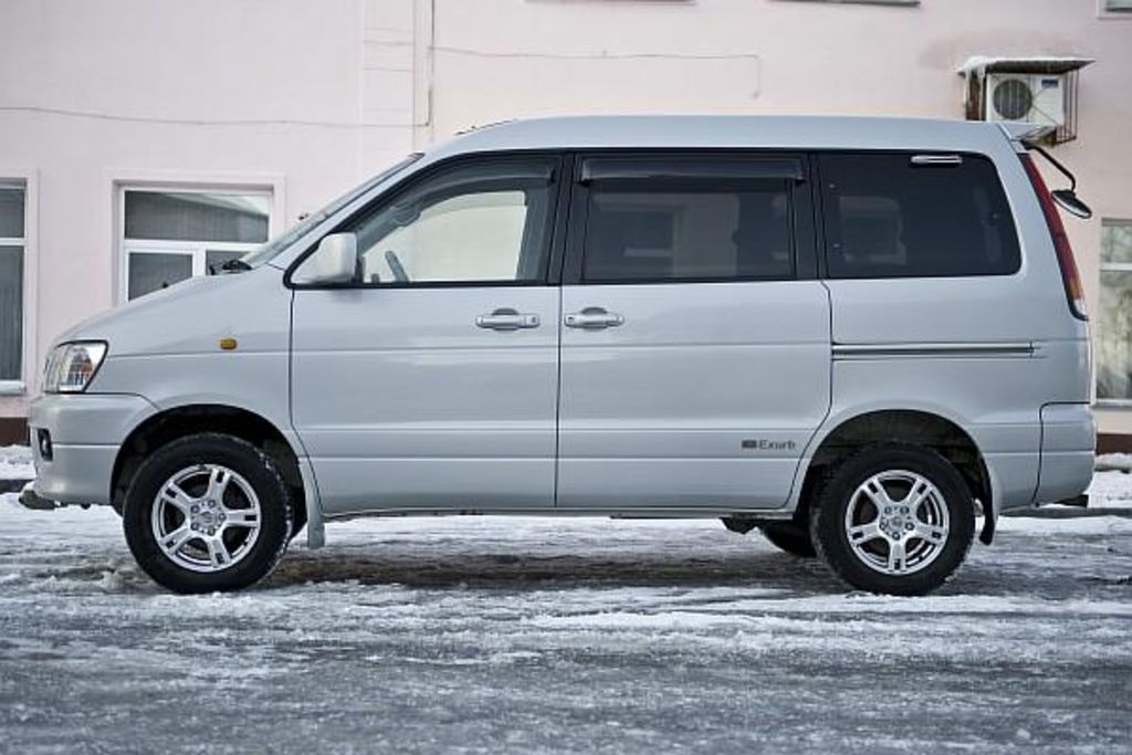 1997 Toyota Lite Ace Noah