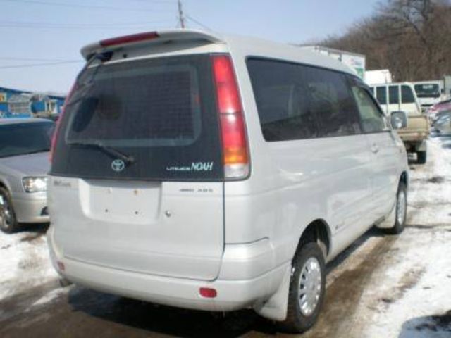 1997 Toyota Lite Ace Noah