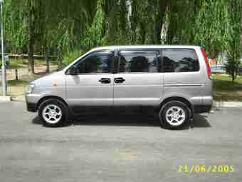 1997 Toyota Lite Ace Noah Photos