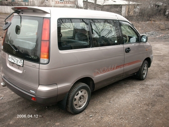 Toyota Lite Ace Noah
