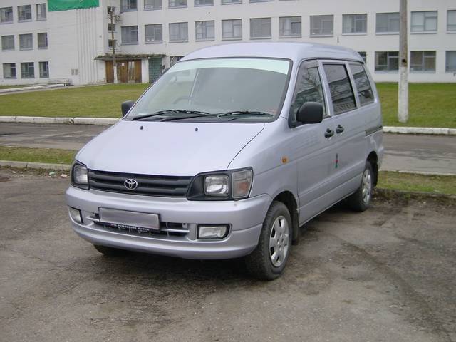 1998 Toyota Lite Ace Noah