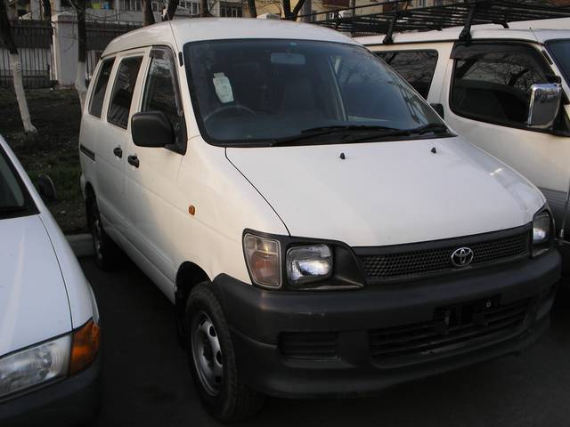 1998 Toyota Lite Ace Noah