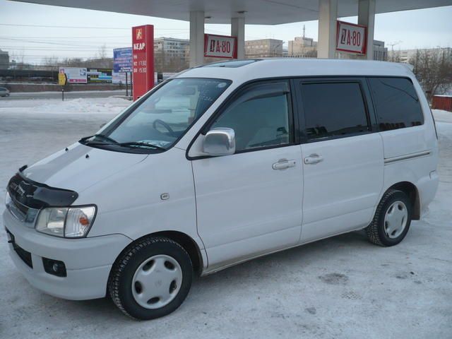 1998 Toyota Lite Ace Noah