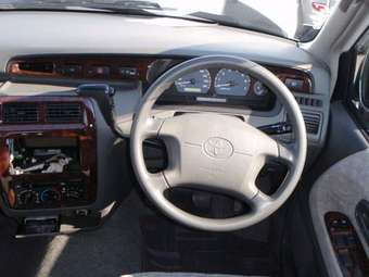 Toyota Lite Ace Noah