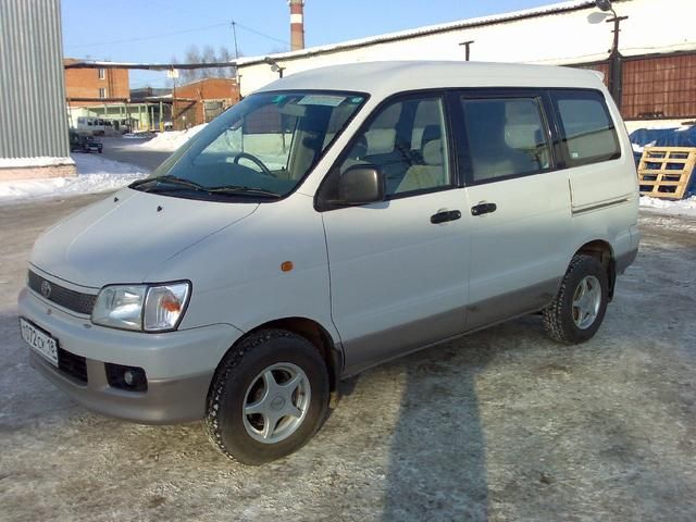 1998 Toyota Lite Ace Noah