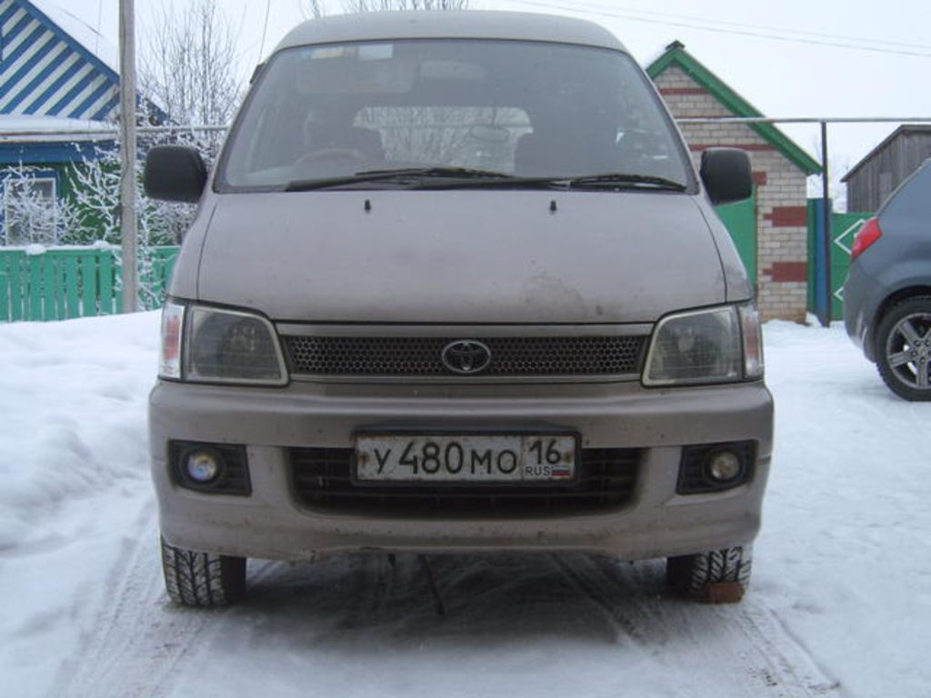 1998 Toyota Lite Ace Noah