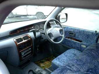 1998 Toyota Lite Ace Noah Photos