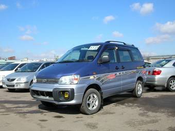 1998 Toyota Lite Ace Noah Photos