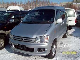 1998 Toyota Lite Ace Noah Pictures