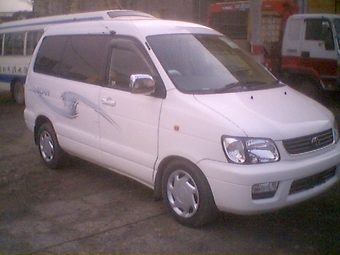 1999 Toyota Lite Ace Noah