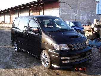 1999 Toyota Lite Ace Noah