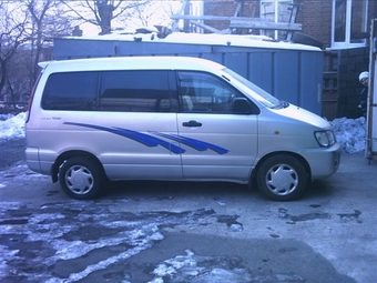 1999 Toyota Lite Ace Noah