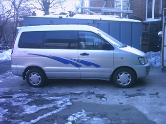 1999 Toyota Lite Ace Noah