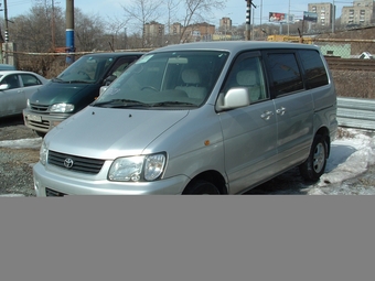 1999 Toyota Lite Ace Noah