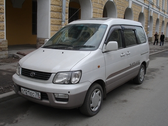 1999 Toyota Lite Ace Noah