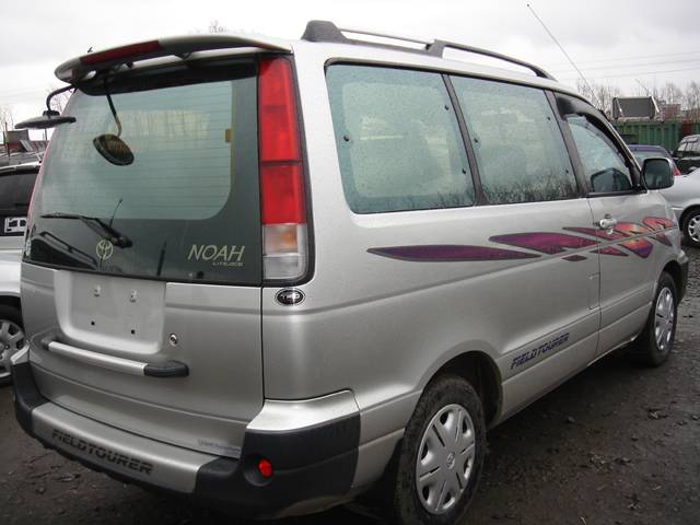 1999 Toyota Lite Ace Noah