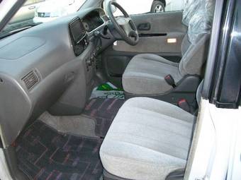 Toyota Lite Ace Noah
