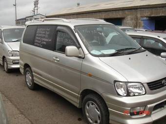 1999 Toyota Lite Ace Noah
