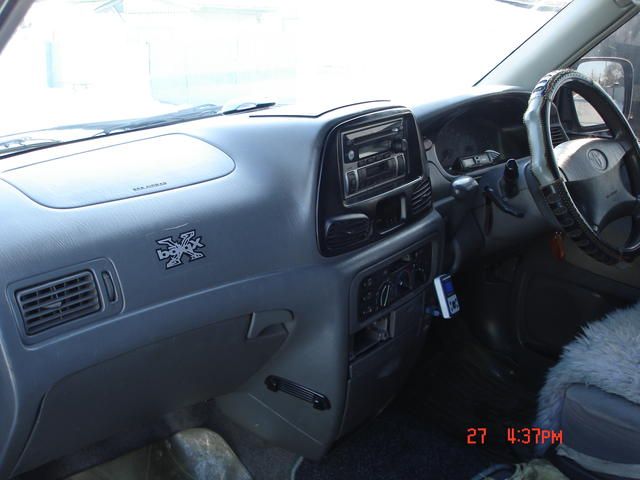 1999 Toyota Lite Ace Noah