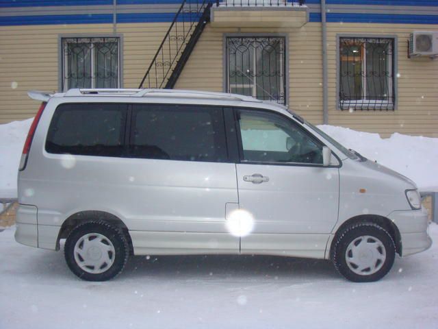 1999 Toyota Lite Ace Noah