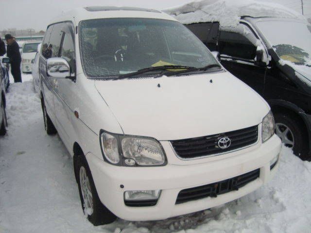 1999 Toyota Lite Ace Noah