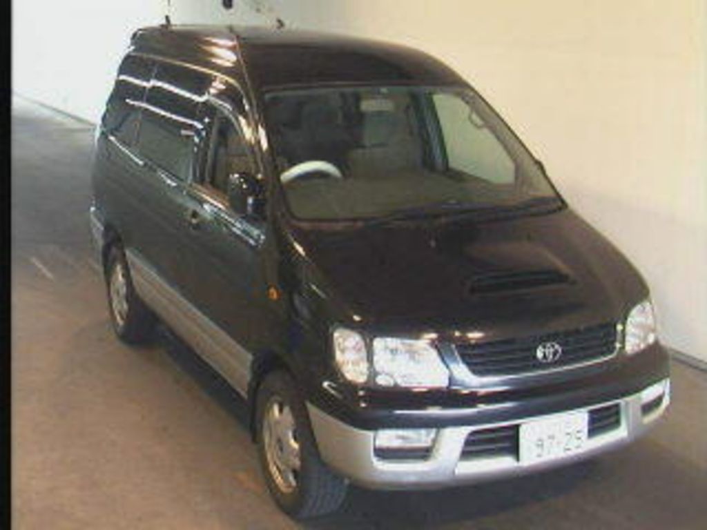 1999 Toyota Lite Ace Noah