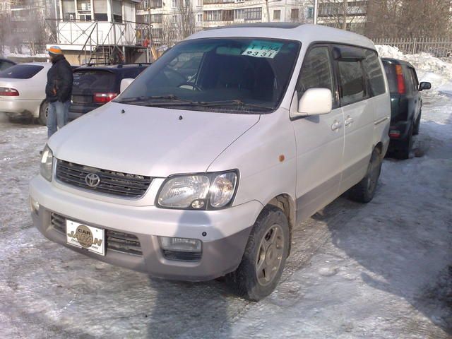 1999 Toyota Lite Ace Noah