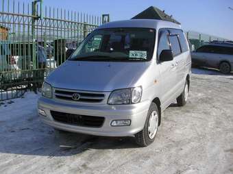 1999 Toyota Lite Ace Noah