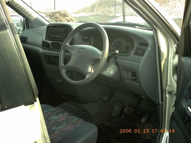 1999 Toyota Lite Ace Noah