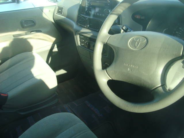 1999 Toyota Lite Ace Noah