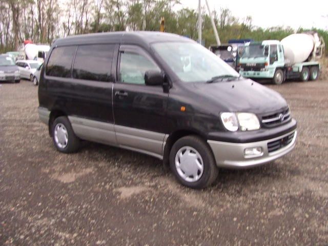 1999 Toyota Lite Ace Noah