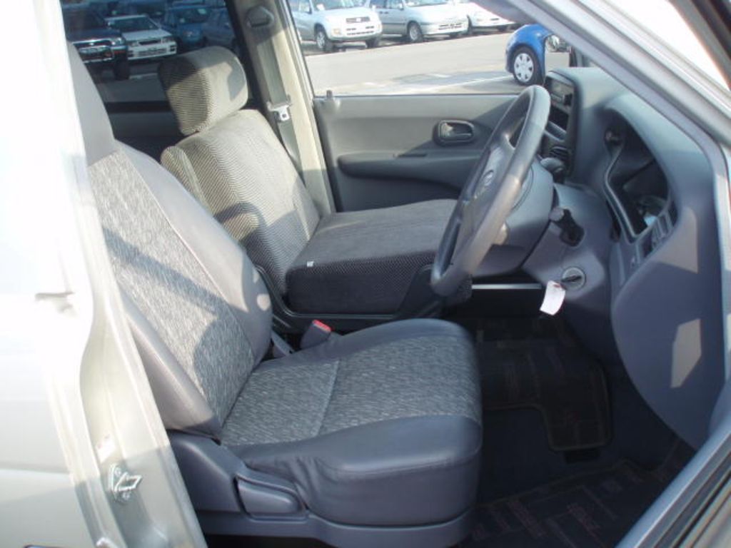 1999 Toyota Lite Ace Noah