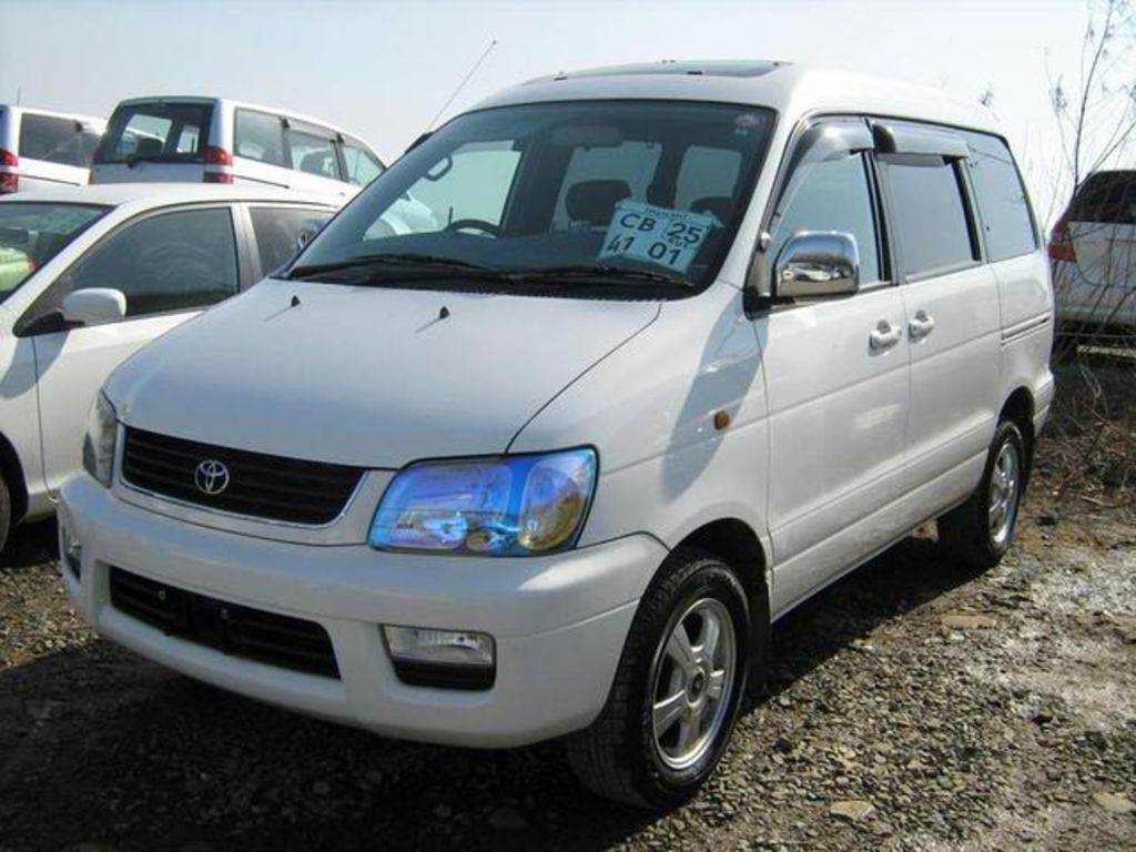 1999 Toyota Lite Ace Noah