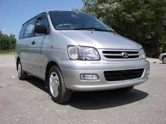 1999 Toyota Lite Ace Noah Pictures