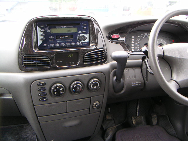 1999 Toyota Lite Ace Noah Photos