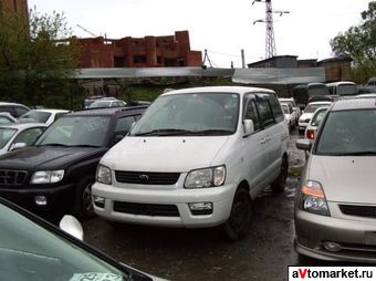 1999 Toyota Lite Ace Noah Pics