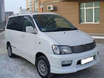 1999 Toyota Lite Ace Noah Photos