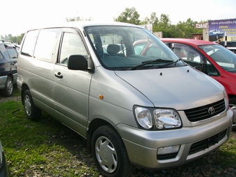 2000 Toyota Lite Ace Noah