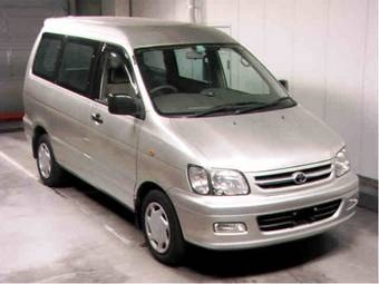 2000 Toyota Lite Ace Noah