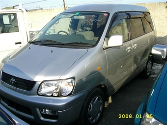 2000 Toyota Lite Ace Noah