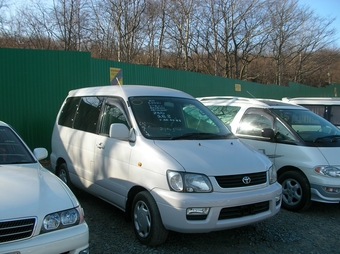 2000 Toyota Lite Ace Noah