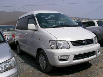2000 Toyota Lite Ace Noah