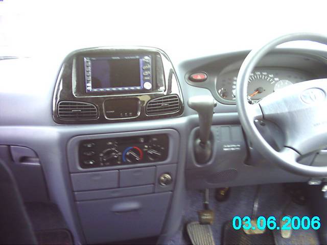 2000 Toyota Lite Ace Noah